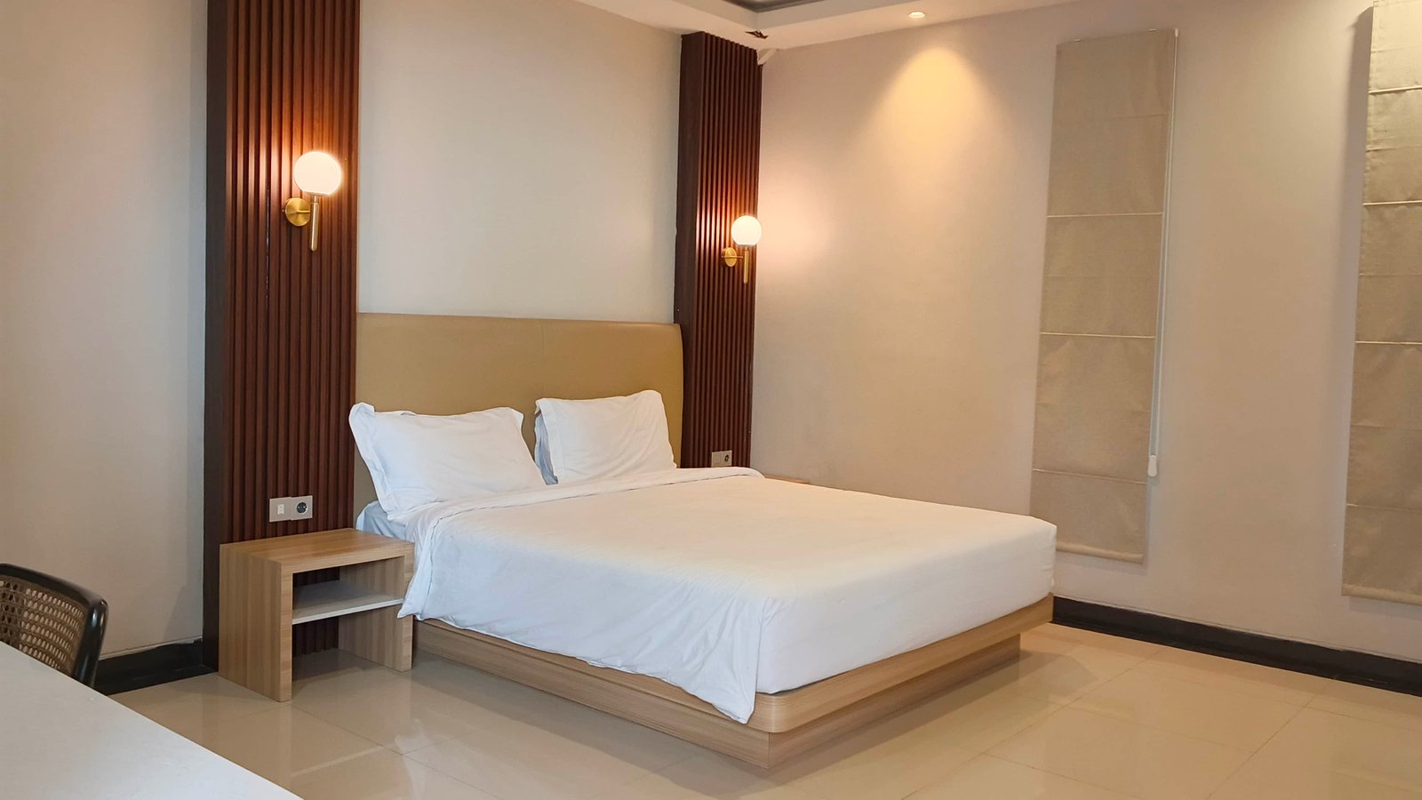 SUPERIOR ROOM